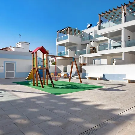 Vakantiehuis Numar X *